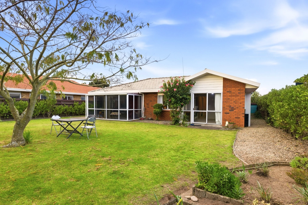 Photos of 10 Russley Drive