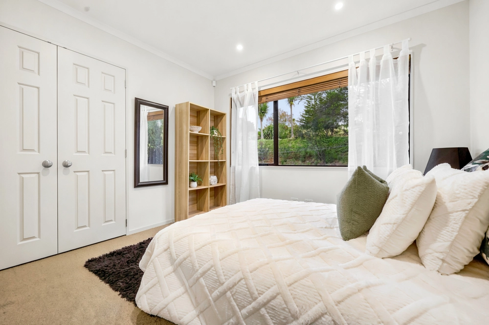 Photos of 94 Sowerby Heights