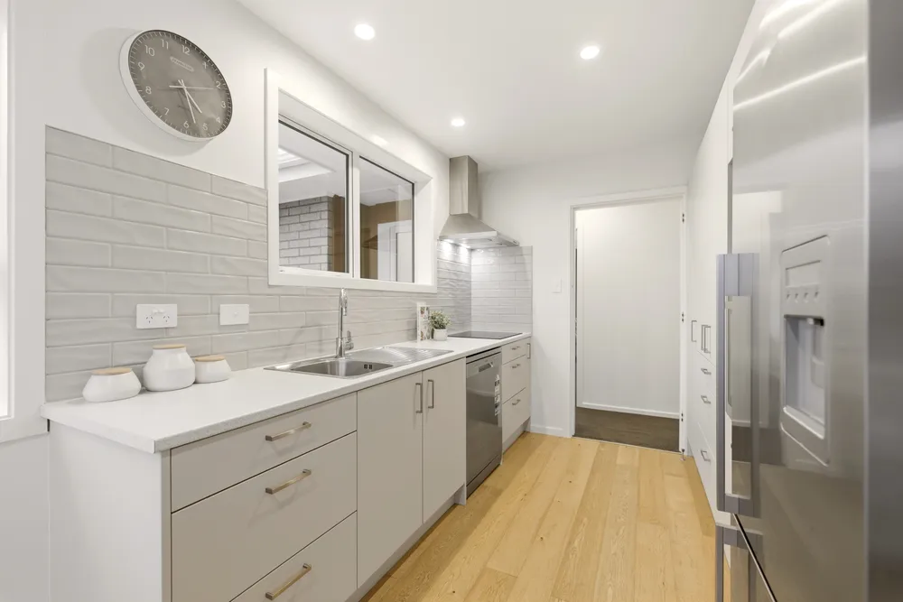 Photos of 274 Lake Terrace Road
