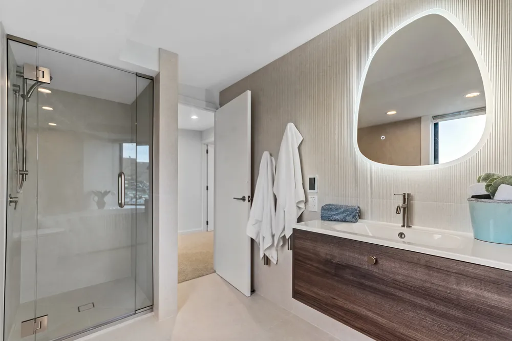 Photos of 72 Glenstrae Road