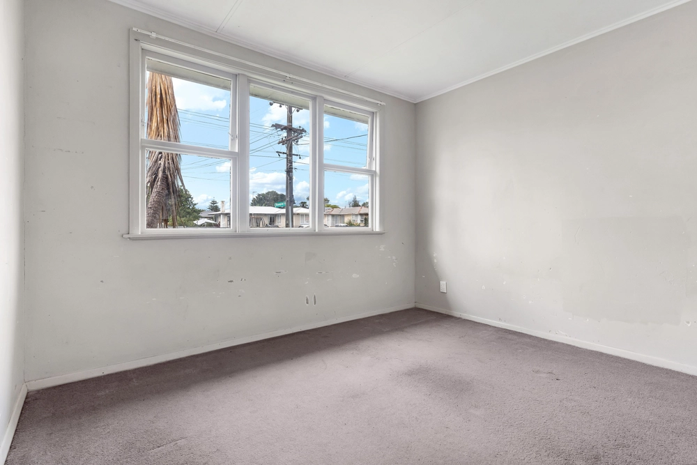 Photos of 64 Hamill Road