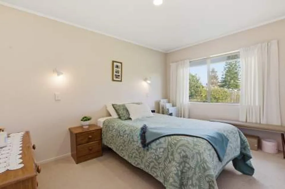 Photos of 8 Webb Place