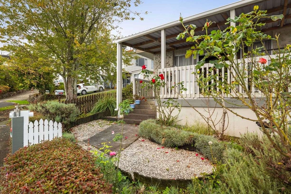 Photos of 102 Marie Place