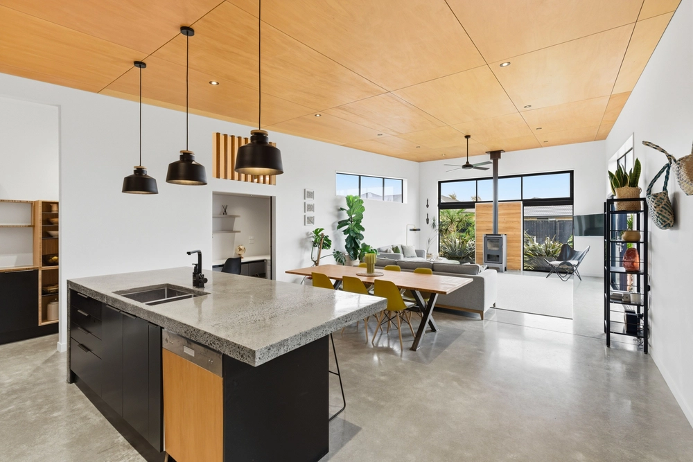 Photos of 93 Beachvale Drive