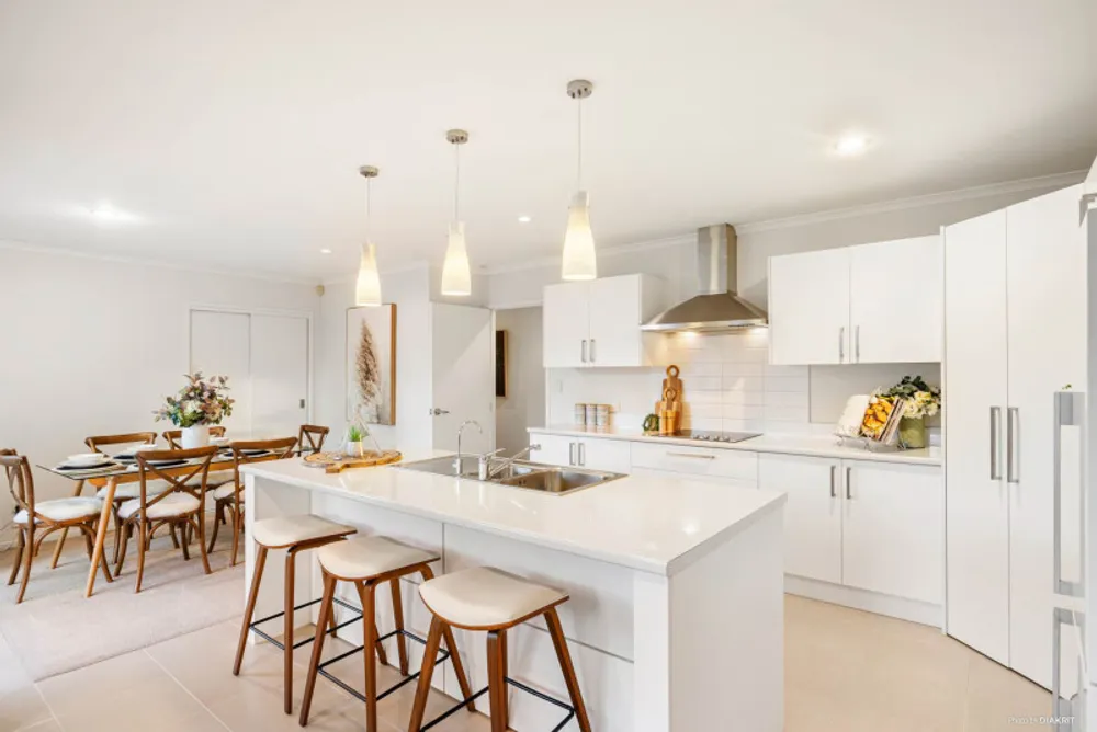 Photos of 2A Lochview