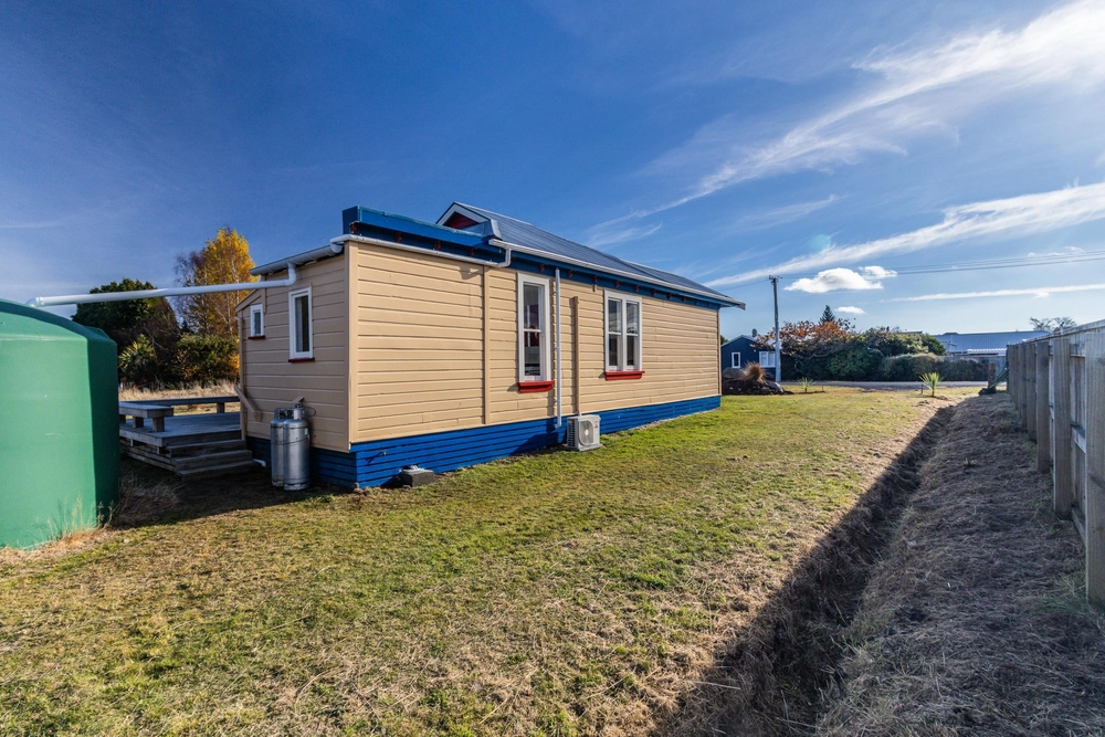 Photos of 9 Tau Street
