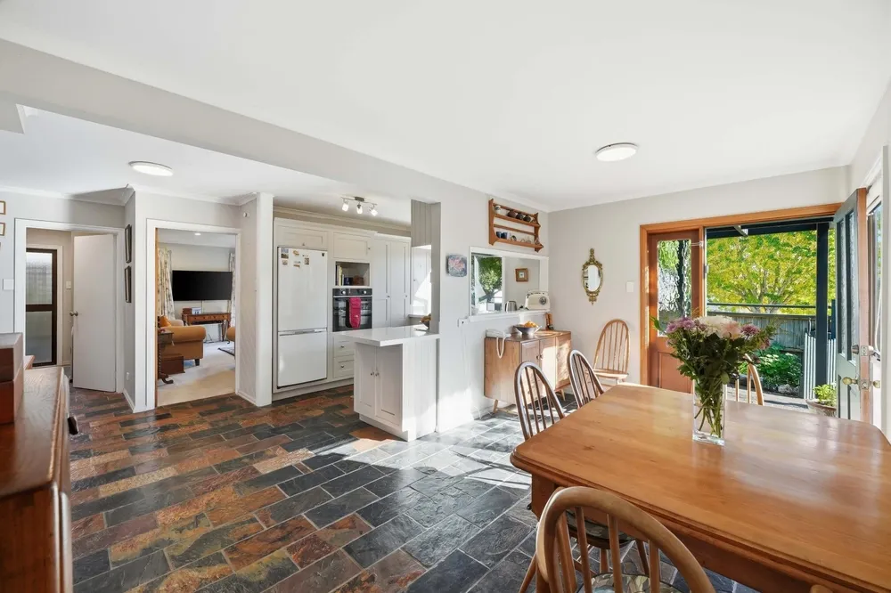 Photos of 2/32 Albert Road