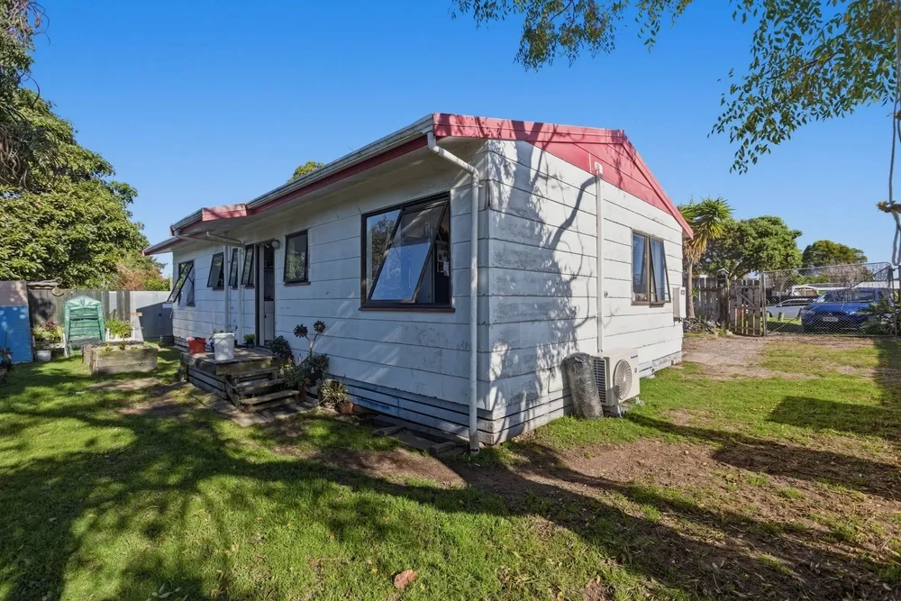 Photos of 51C Hartford Avenue