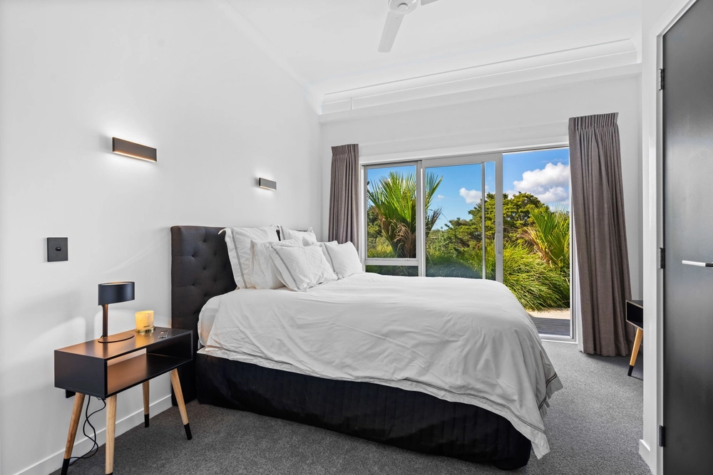 Photos of 27 Wainikau Lane