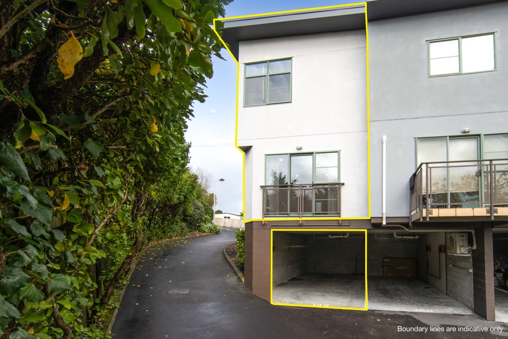 Photos of 67/42 Holly Street