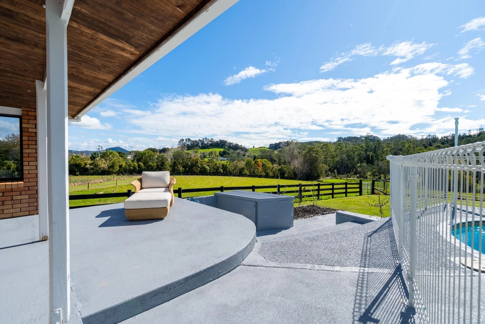 Photos of 382 Whareora Road