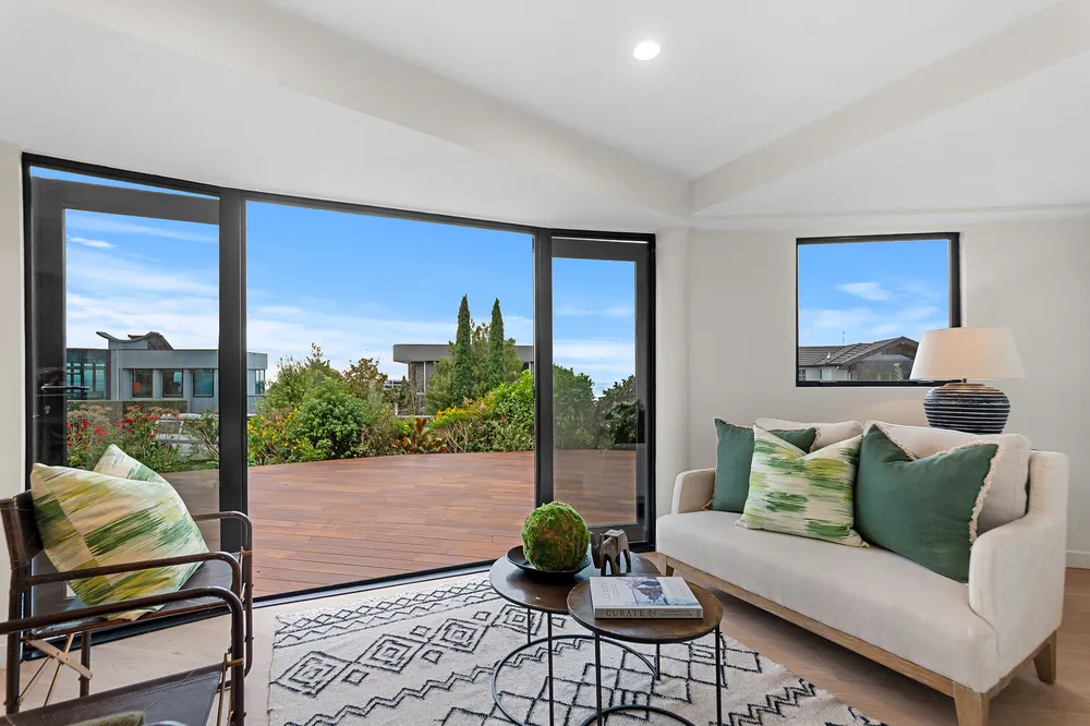 Photos of 72 Glenstrae Road