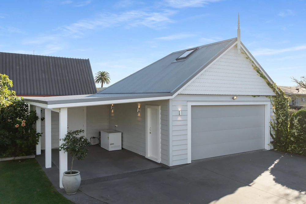 Photos of 107 Rolleston Street