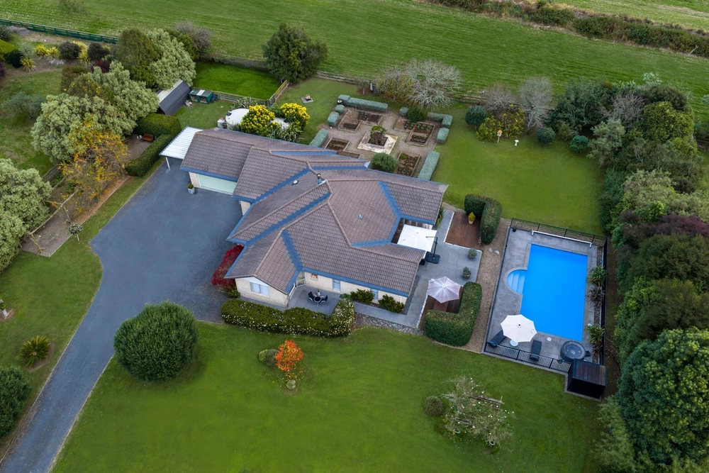 Photos of 46 Glen Ida Way