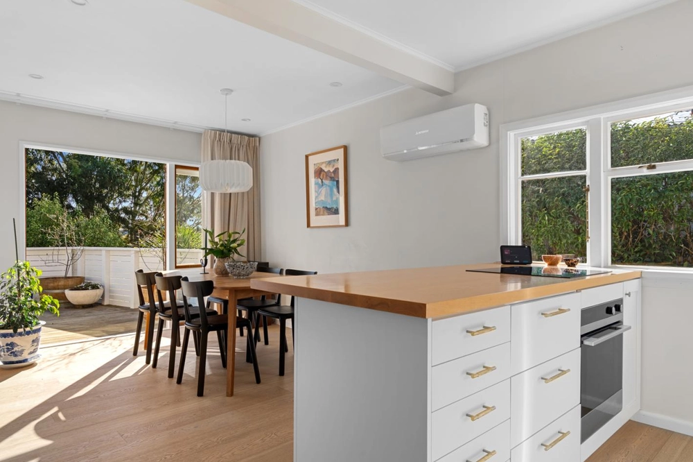 Photos of 2 Konini Street