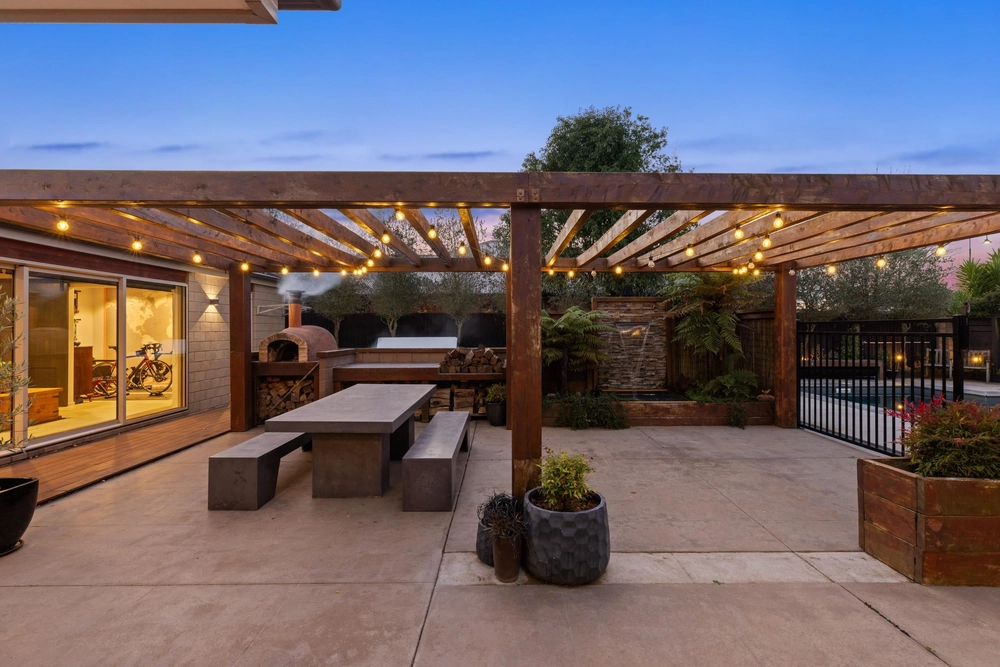 Photos of 41 Sheridan Drive