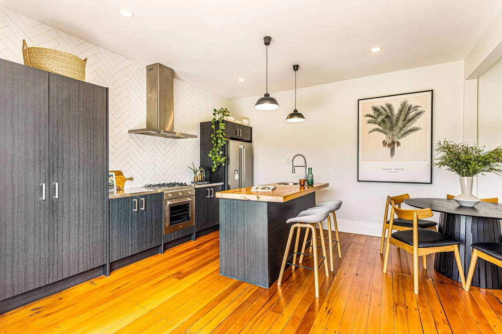 Photos of 1/5 kotuku street te
