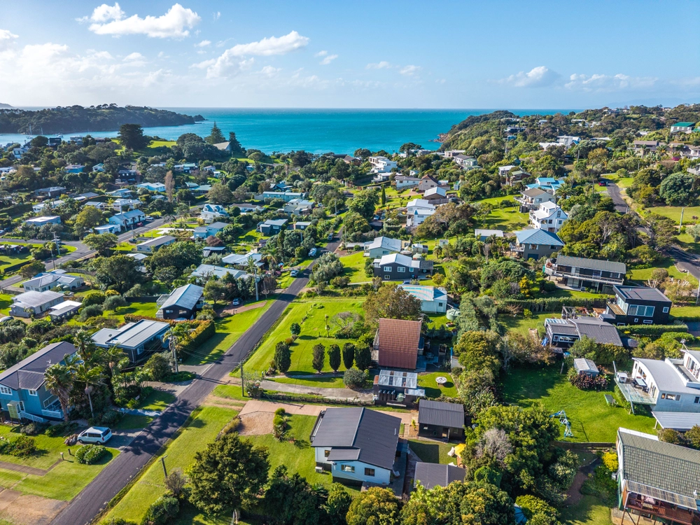 Photos of 32 Kiwi Street