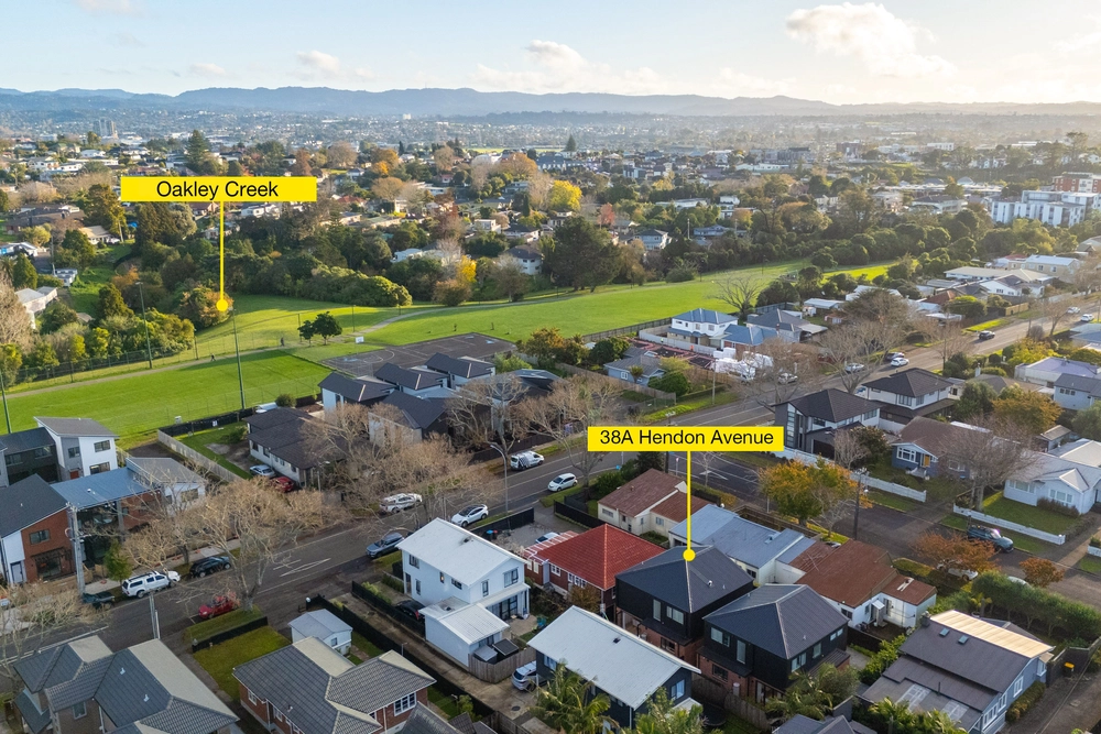Photos of 38A Hendon Avenue