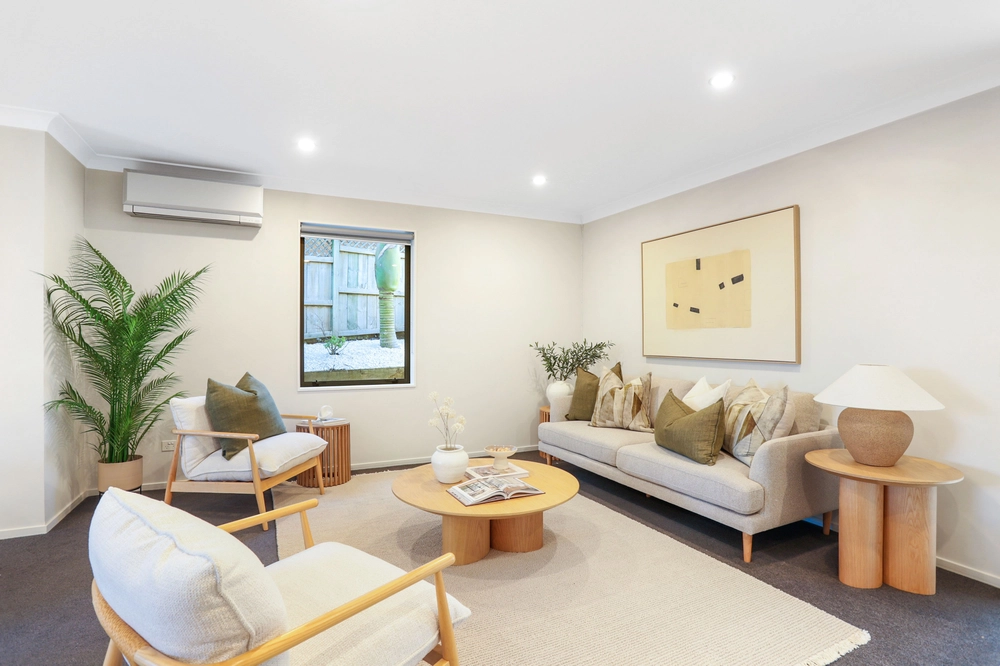 Photos of 16b Kinross Street
