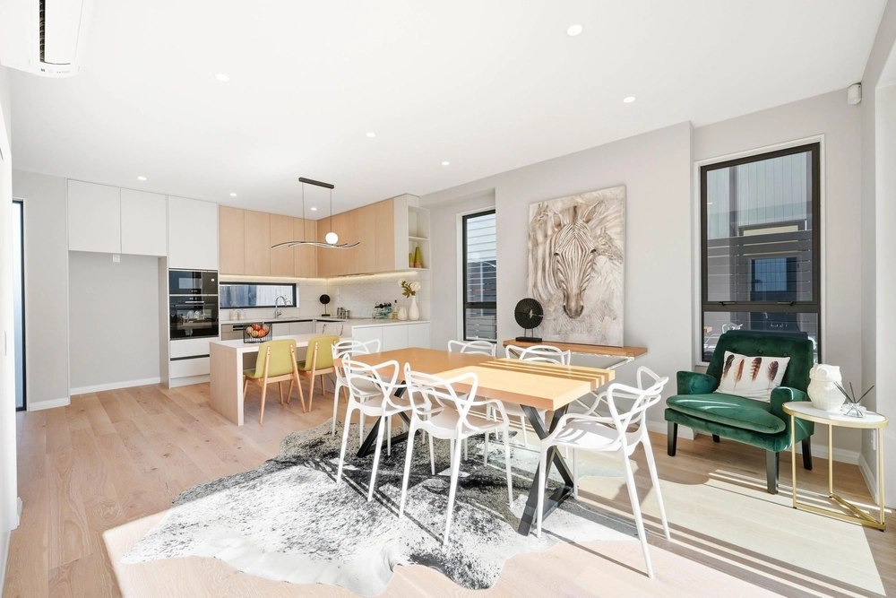 Photos of 16C Silverton Avenue