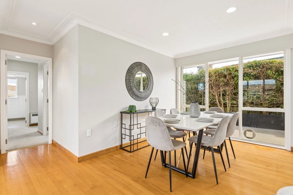 Photos of 69A Howe Street