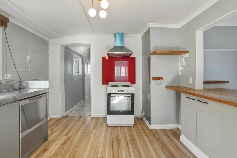 Photos of 7 Dickson Street