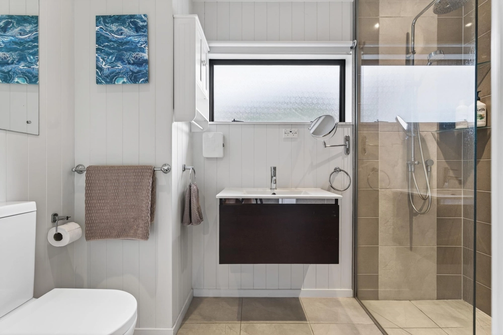Photos of 16 Rosella Place