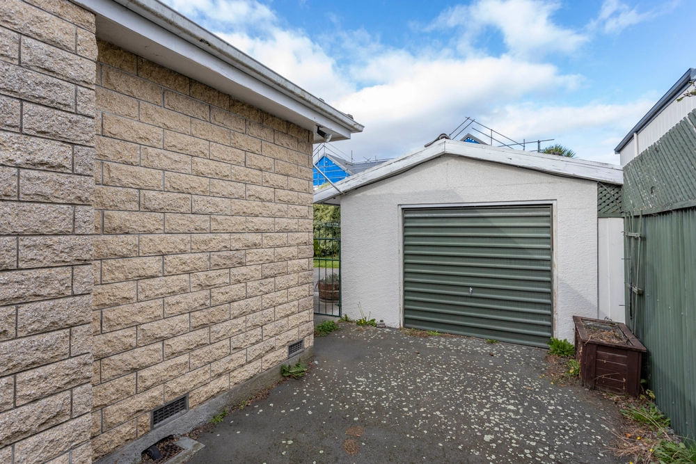 Photos of 32 Burlington Street