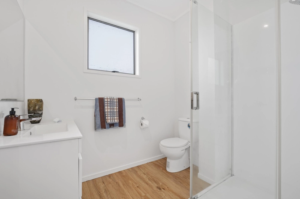 Photos of 53 Heron Avenue