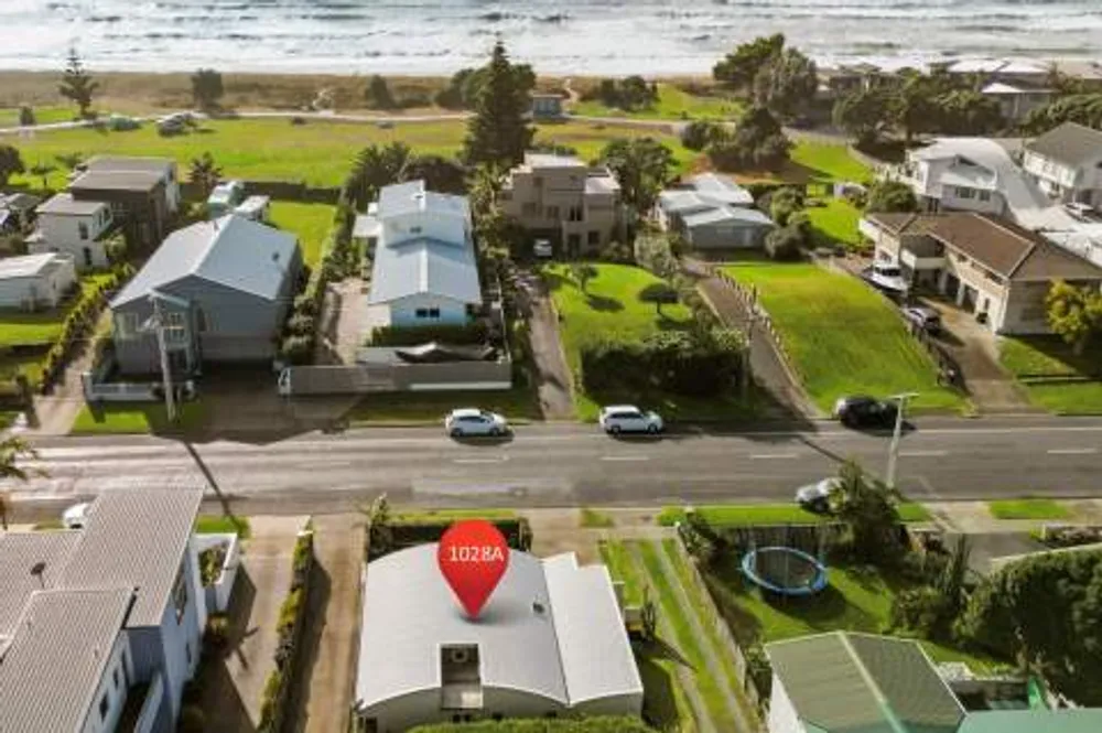 Photos of 1028A Papamoa Beach Road