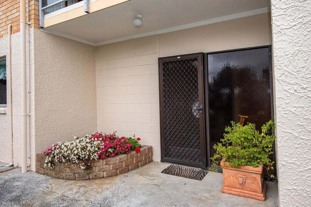 Photos of 16 Sorrento Street