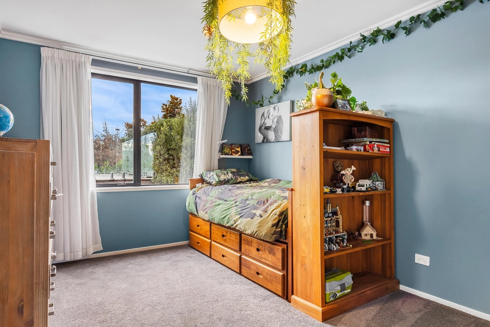 Photos of 18 Warwick Road