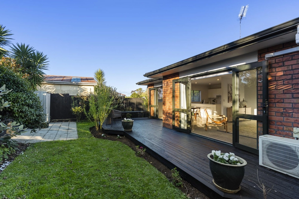 Photos of 64A Nelson Street