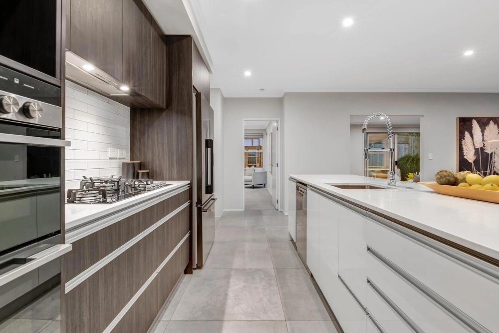 Photos of 26 Kukuwai Avenue