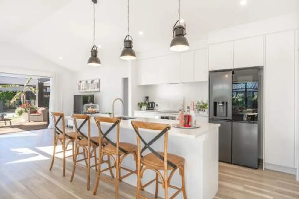 Photos of 47 Colpoma Close