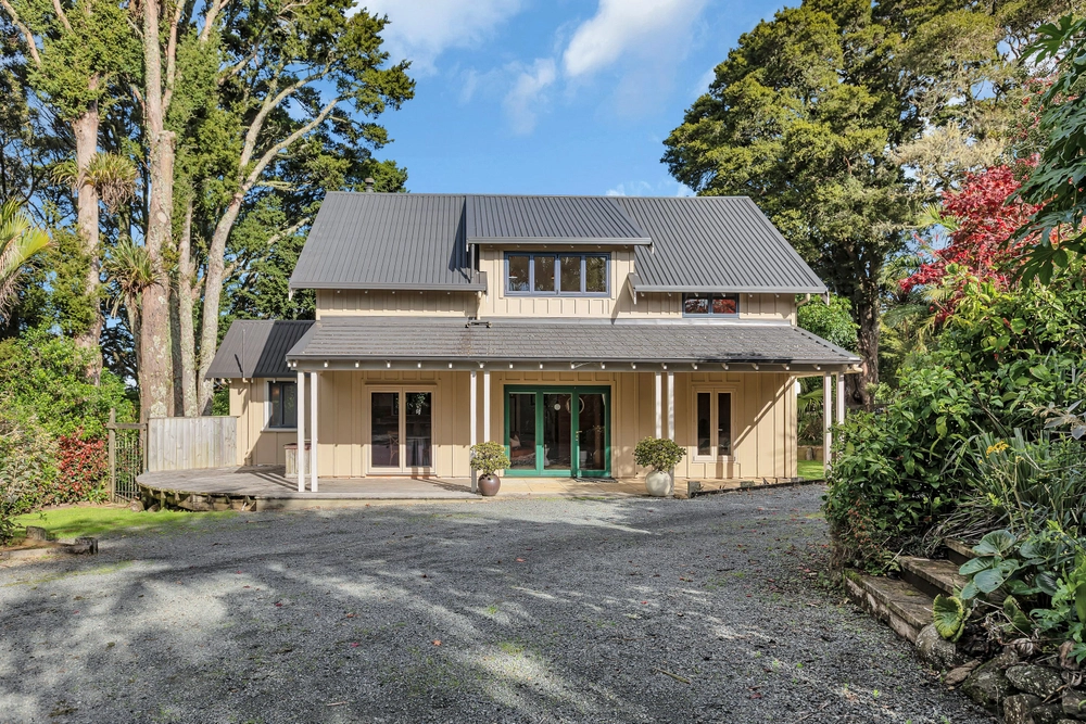 Photos of 270 Vinegar Hill Road