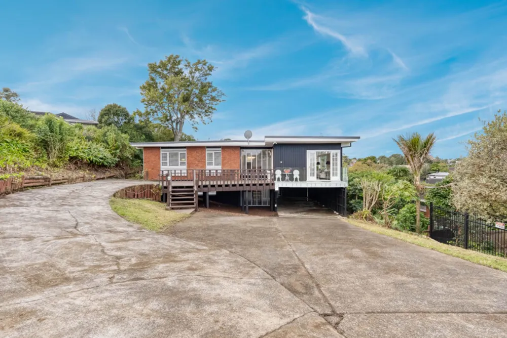 Photos of 39 Bel Air Drive