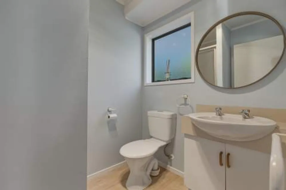 Photos of 25 Lucerne Place