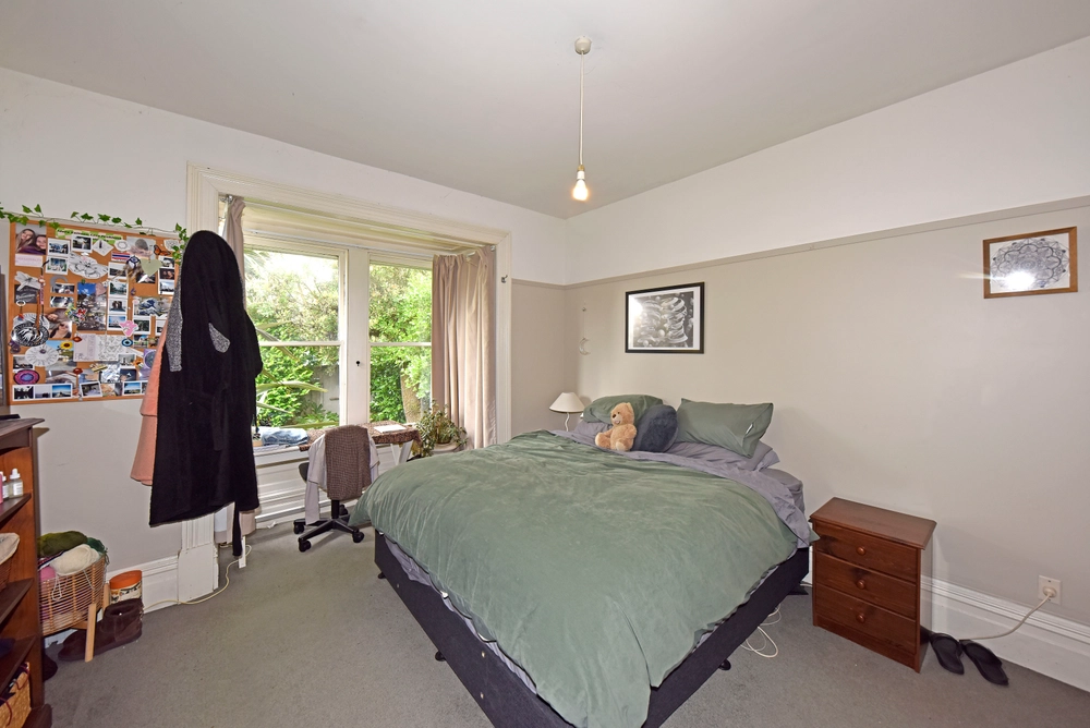 Photos of 22 Dickens Street
