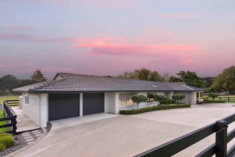Photos of 112 Jericho Road