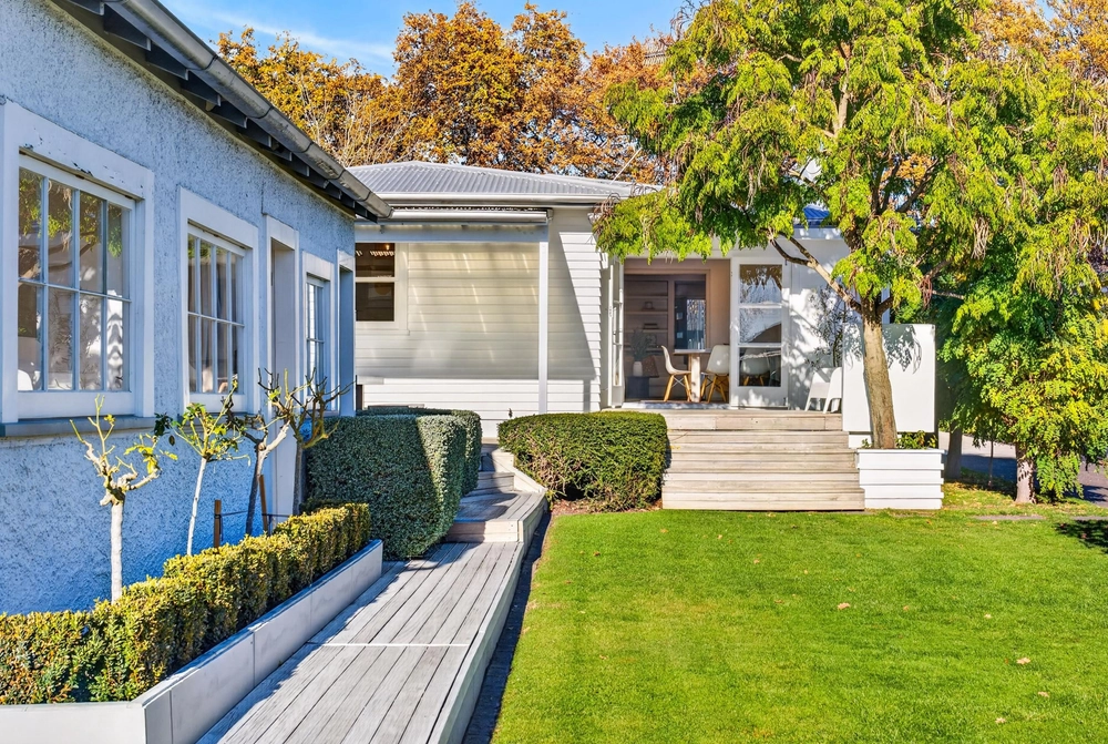 Photos of 109 Te Mata Road