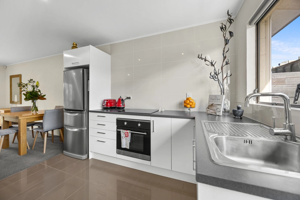 Photos of 2/14 Longford Street