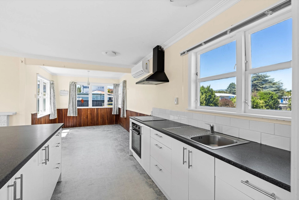 Photos of 38 Balmoral Street