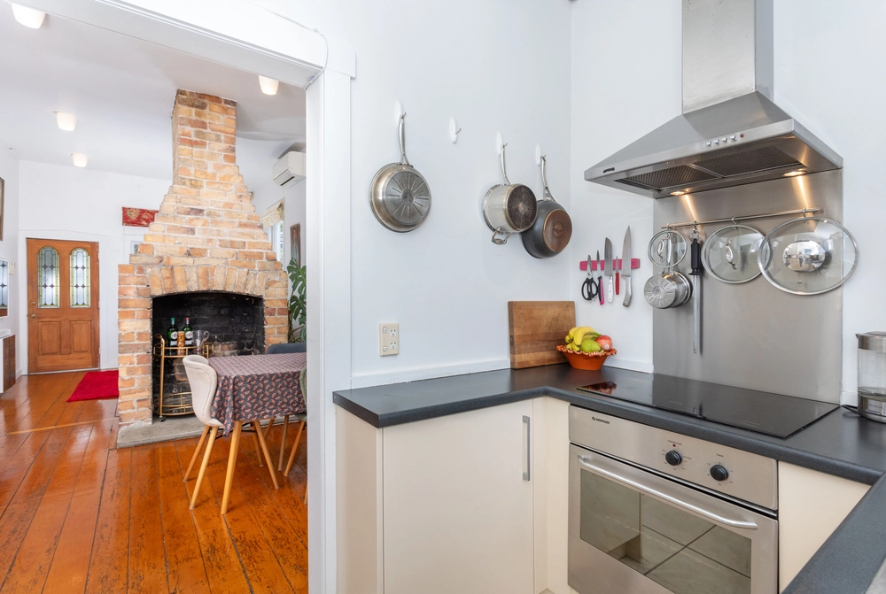 Photos of 14 Bond Street