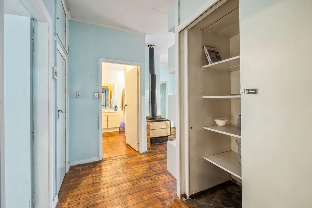 Photos of 26 Clifford Street