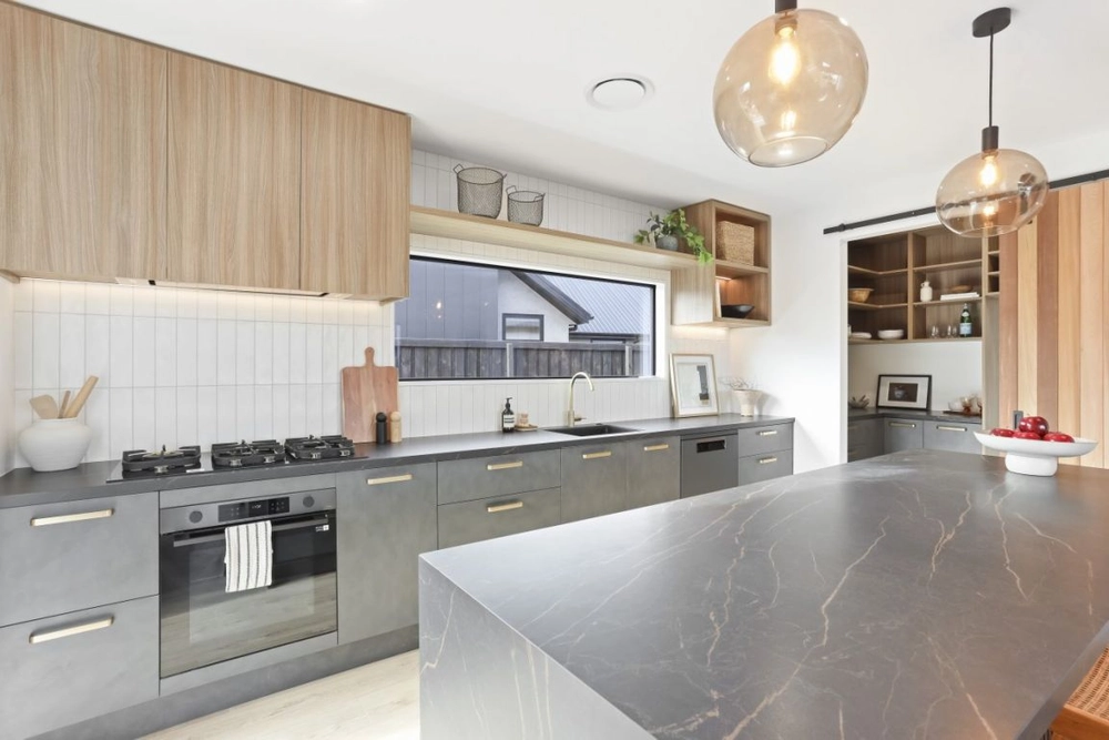 Photos of 2 Cathie Street