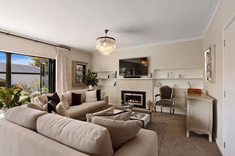Photos of 15 Mcdougall Avenue