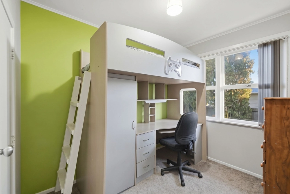 Photos of 6 Jenkins Place