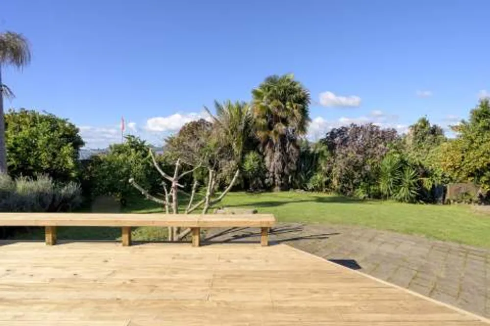 Photos of 423 Maungatapu Road